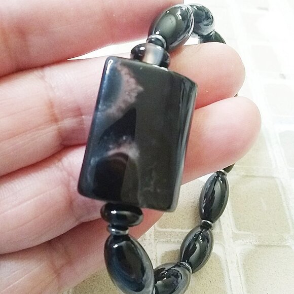 Massive Black Agate Stretch Bracelet - Fits 7-7.5" Wrist 4 Protection + Strength - Picture 4 of 9